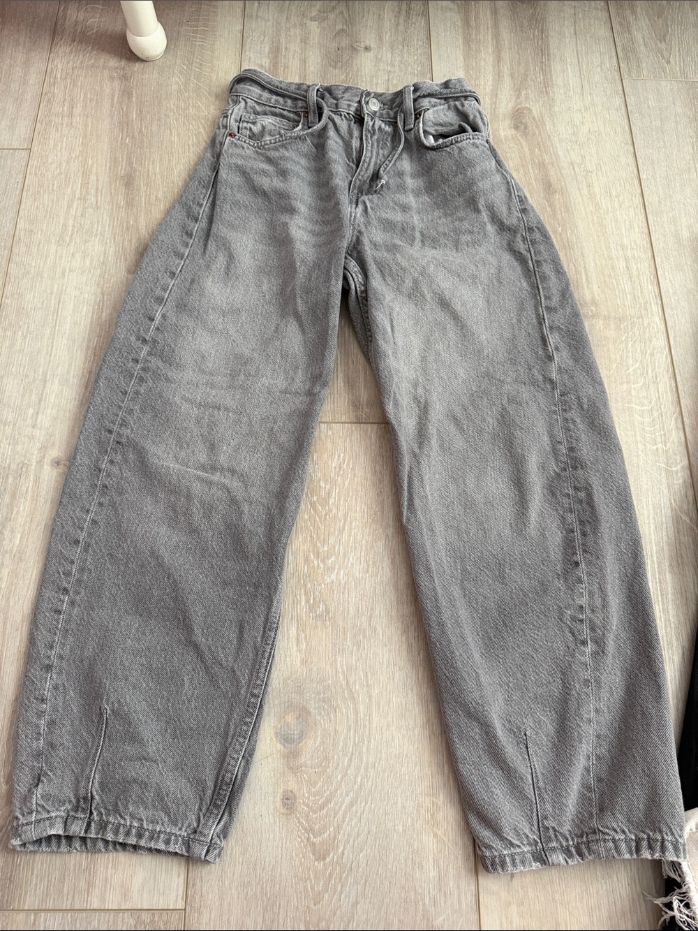 Girls JEANS BUNDLE Zara Gray, Zara Black, Amazon Light Blue, Art Class Cream - Picture 3 of 14